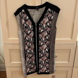 Sleeveless Snake Print Zip Up Dress